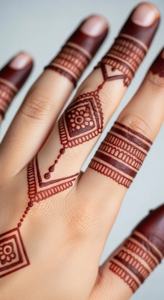 Simple Henna on the Fingers
